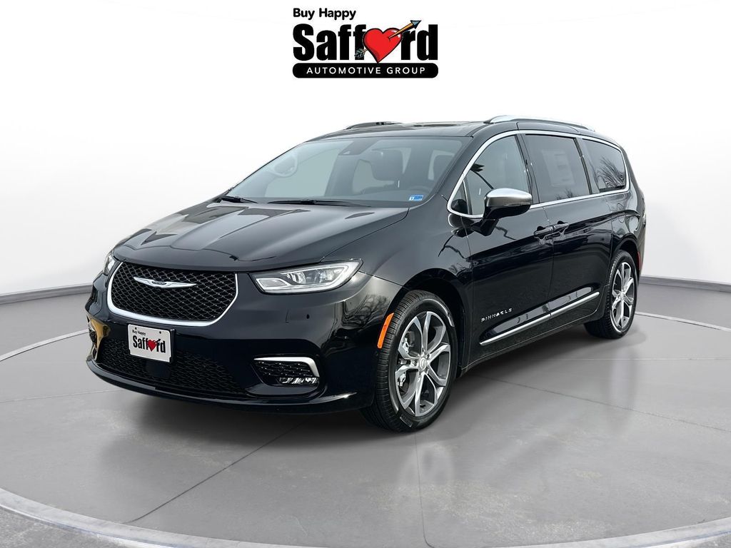 2026 Chrysler Pacifica Pinnacle Image 1 of 31
