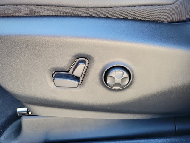 2026 Chrysler Pacifica Select Image 12 of 12