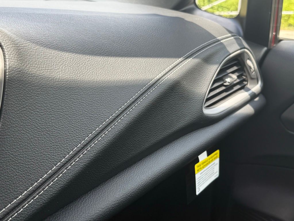 2026 Chrysler Pacifica Select Image 26 of 35