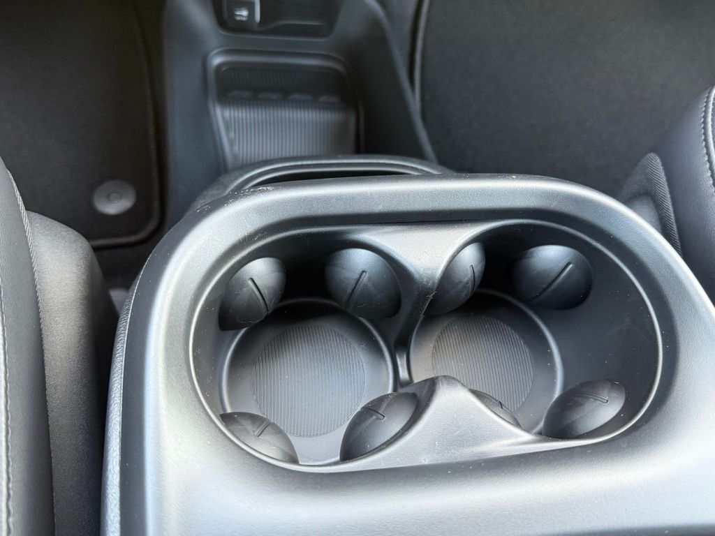 2026 Chrysler Pacifica Select Image 20 of 35