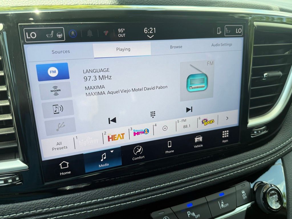 2026 Chrysler Pacifica Select Image 19 of 35