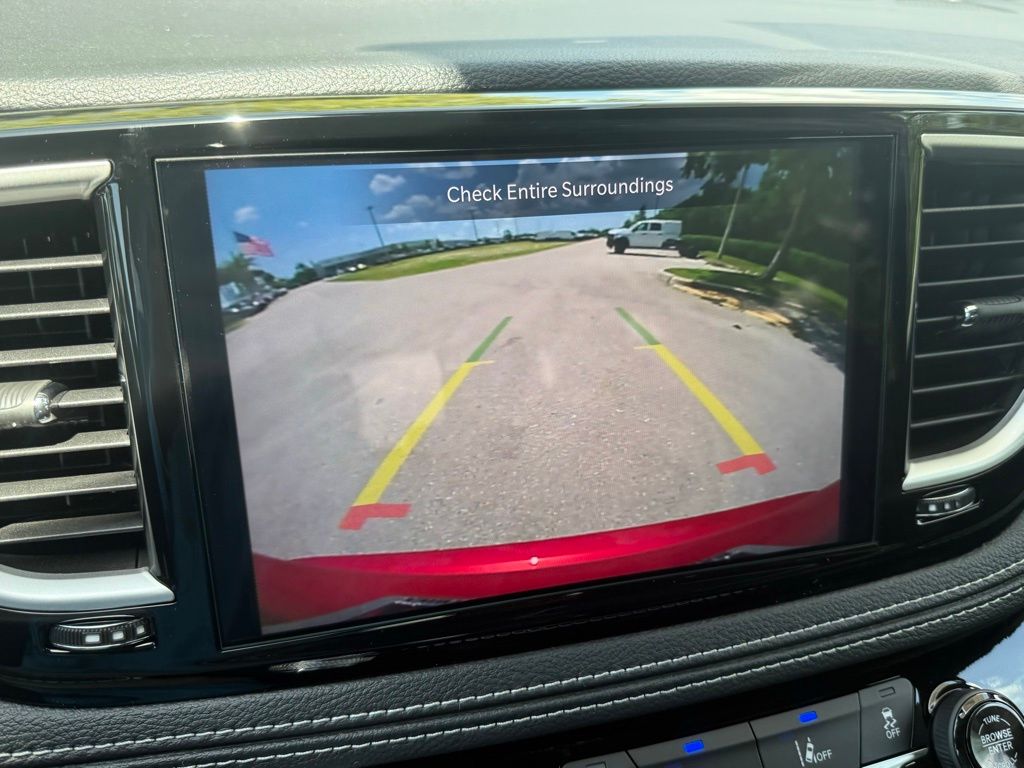 2026 Chrysler Pacifica Select Image 18 of 35