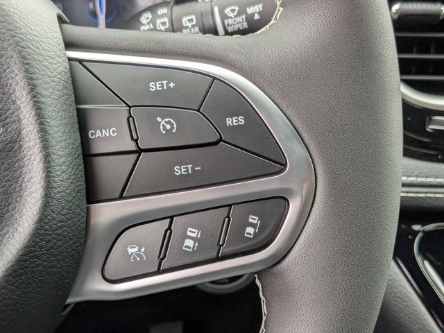 2026 Chrysler Pacifica Select Image 27 of 32