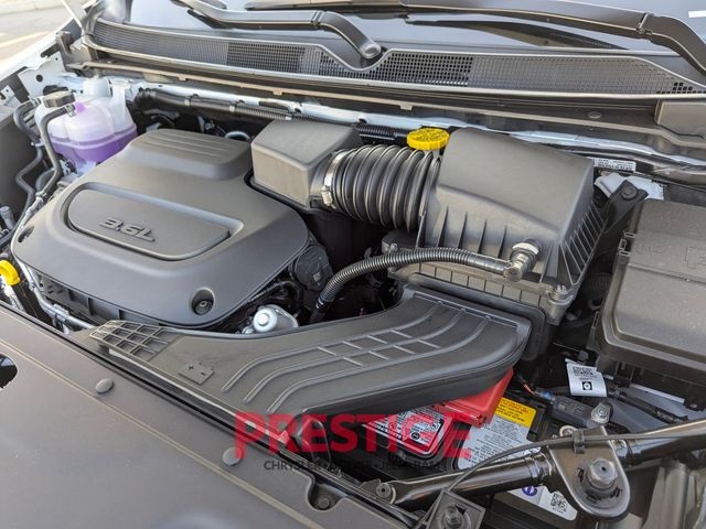 2026 Chrysler Pacifica Select Image 10 of 31