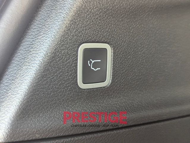 2026 Chrysler Pacifica Select Image 23 of 31