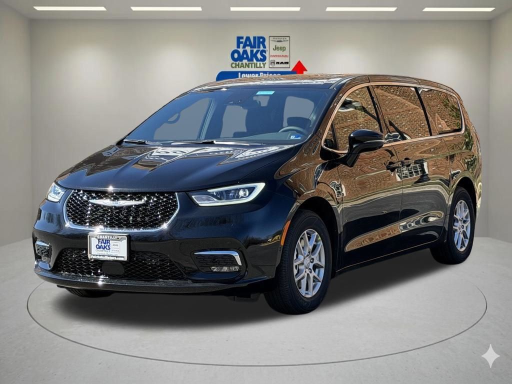 2026 Chrysler Pacifica Select Image 1 of 30