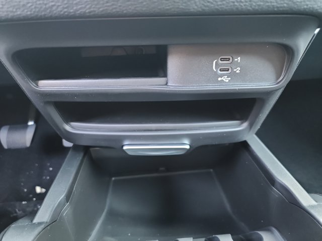 2026 Chrysler Pacifica Select Image 29 of 32