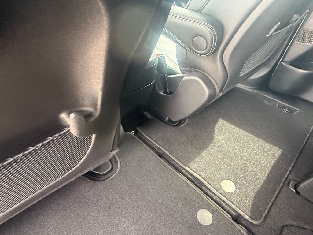 2026 Chrysler Pacifica Select Image 35 of 36