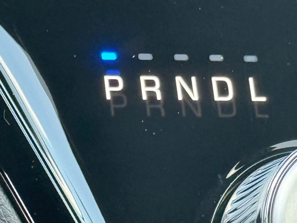 2026 Chrysler Pacifica Select Image 19 of 36