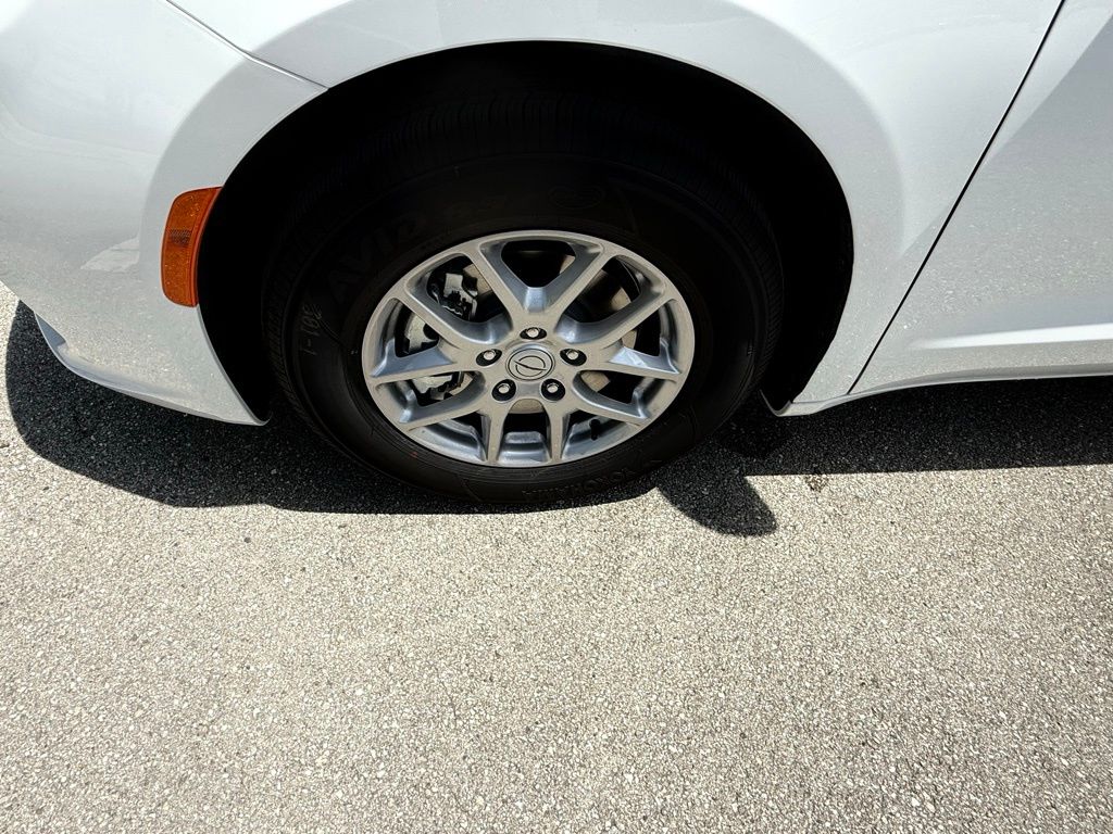 2026 Chrysler Pacifica Select Image 10 of 36