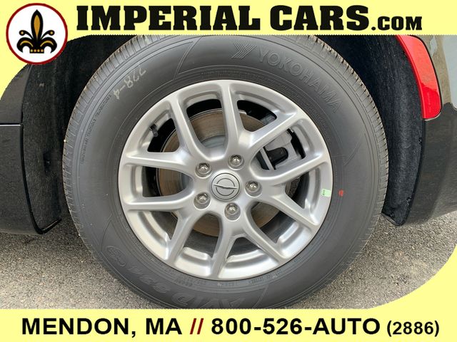 2026 Chrysler Pacifica Select Image 10 of 12