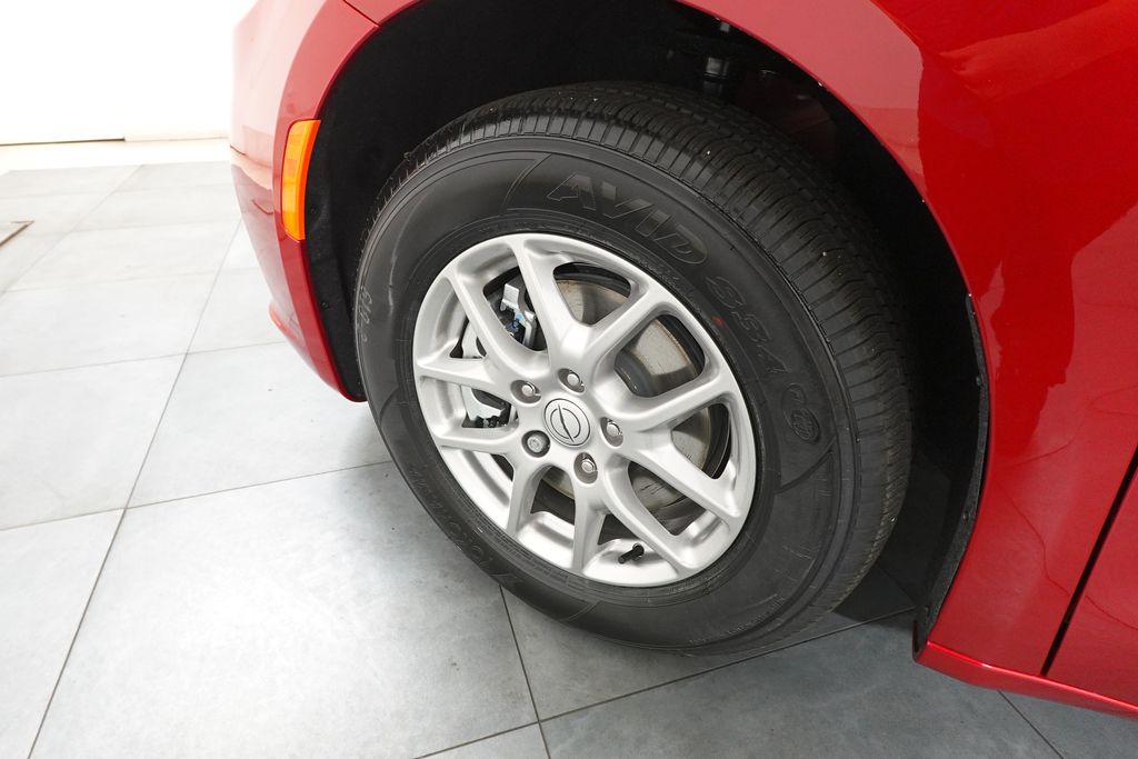 2026 Chrysler Pacifica Select Image 3 of 26