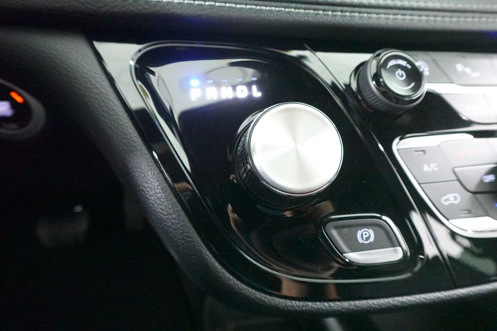 2026 Chrysler Pacifica Select Image 24 of 26