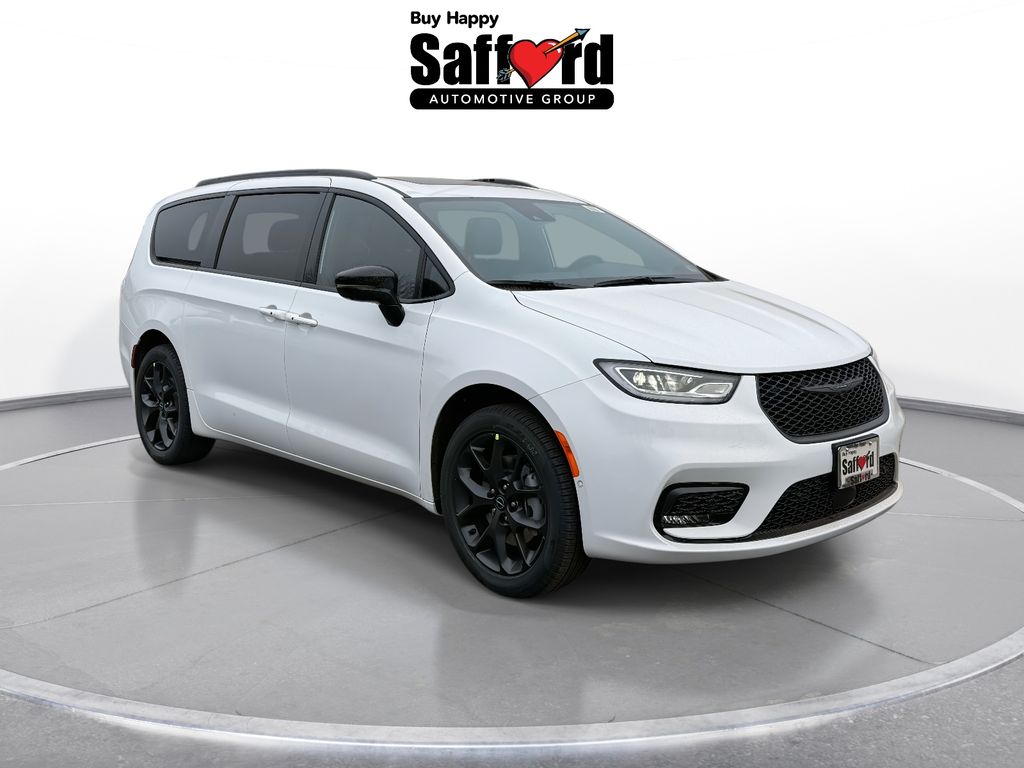2026 Chrysler Pacifica Select Image 3 of 35