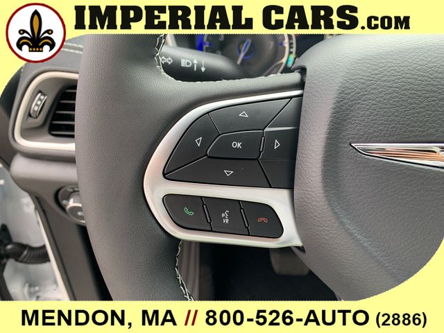 2026 Chrysler Pacifica Select Image 23 of 26