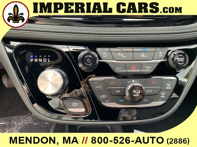 2026 Chrysler Pacifica Select Image 24 of 26