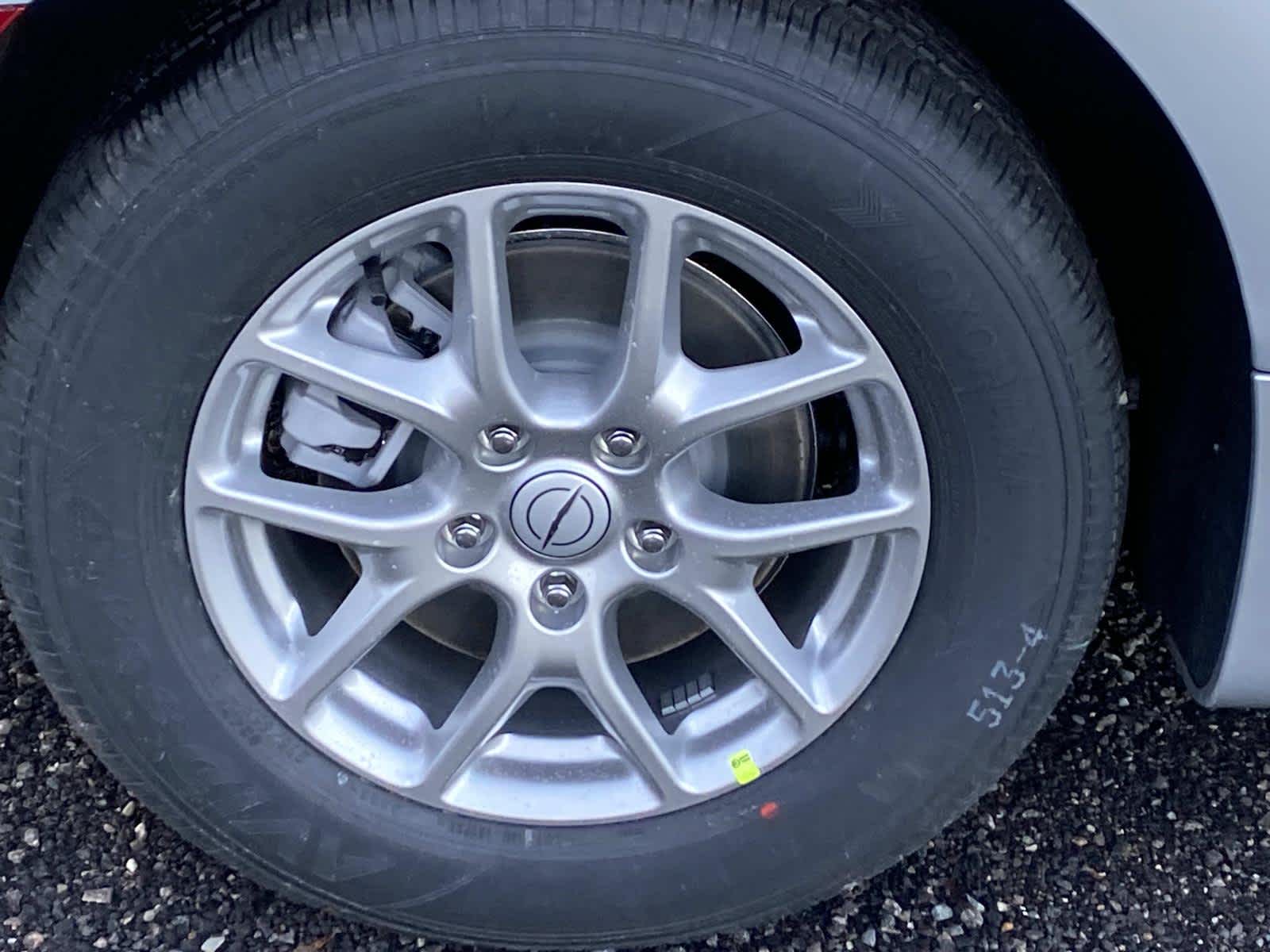 2026 Chrysler Voyager LX Image 4 of 15