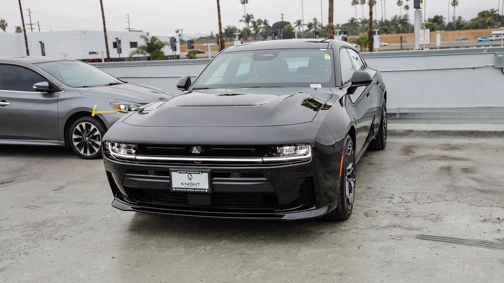 2026 Dodge Charger R/T Plus Image 2 of 32