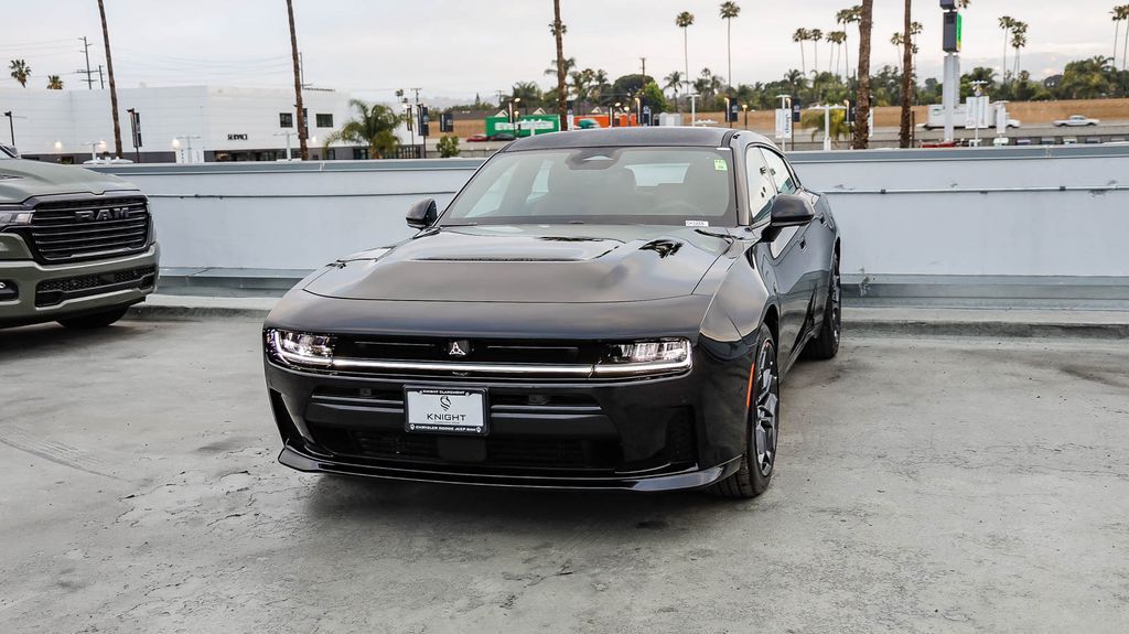 2026 Dodge Charger R/T Plus Image 2 of 32