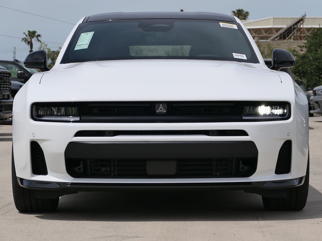 2026 Dodge Charger Scat Pack Image 2 of 26
