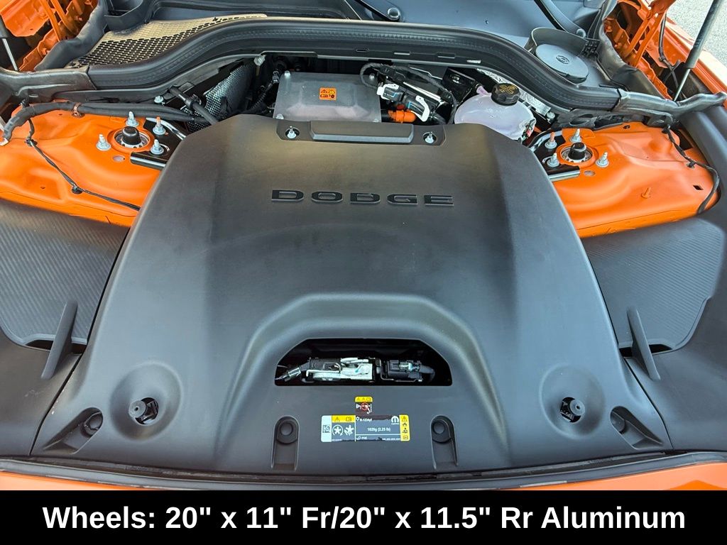 2026 Dodge Charger Daytona Scat Pack Image 10 of 38