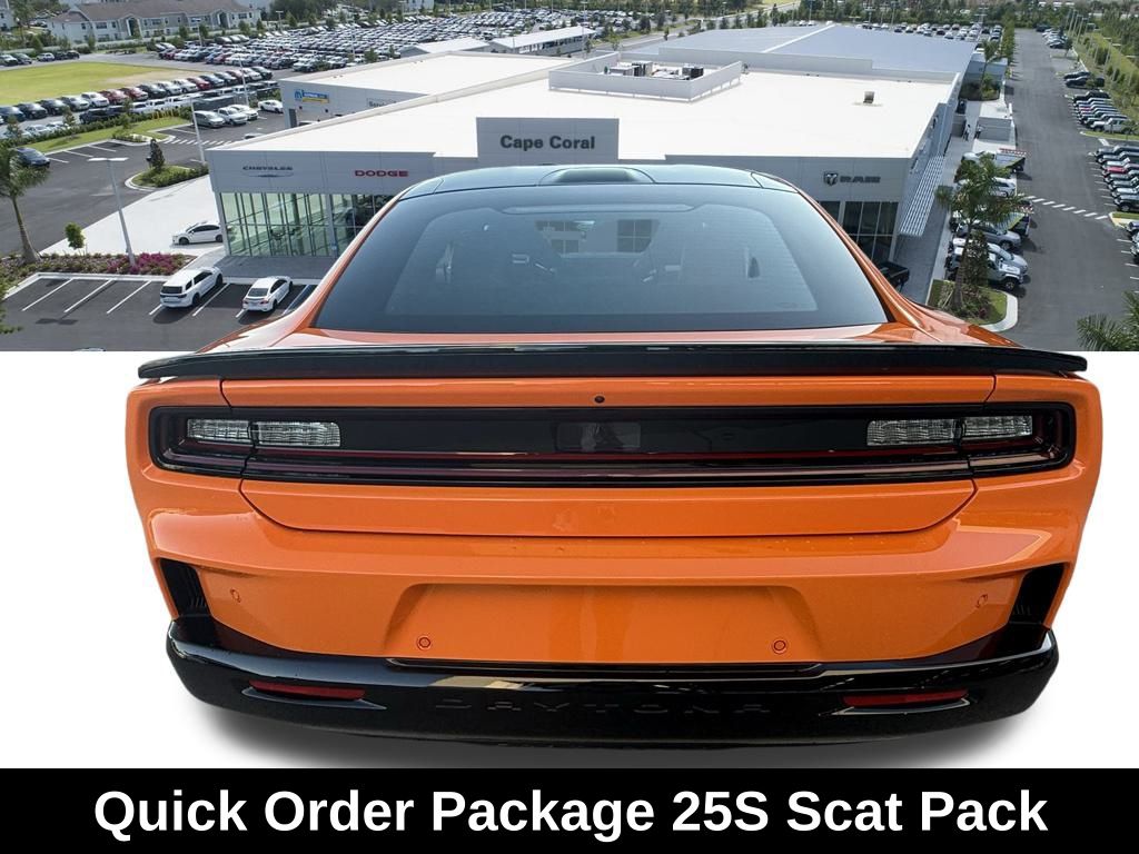 2026 Dodge Charger Daytona Scat Pack Image 7 of 38