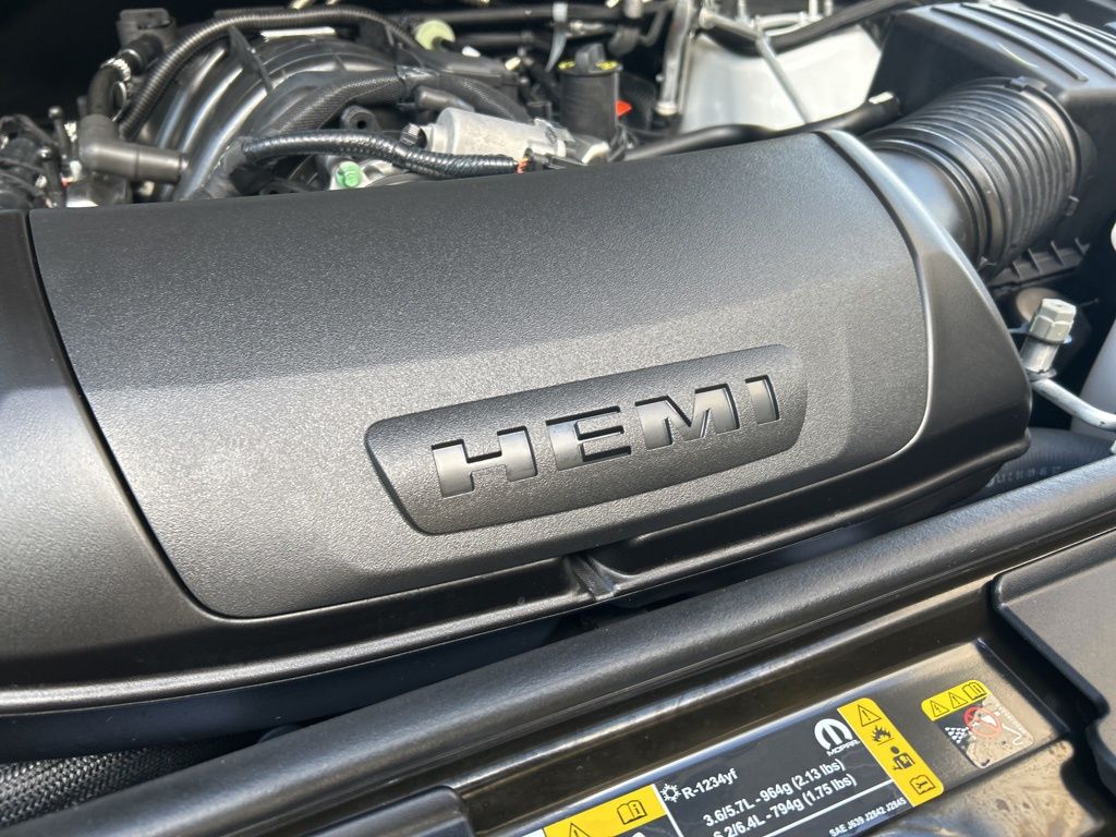 2026 Dodge Durango GT Plus HEMI V8 Image 7 of 52