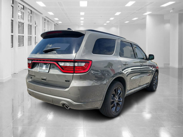 2026 Dodge Durango GT Image 2 of 34