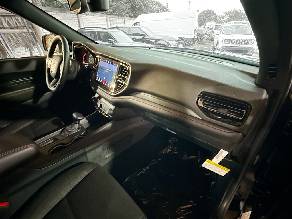 2026 Dodge Durango GT Image 16 of 34