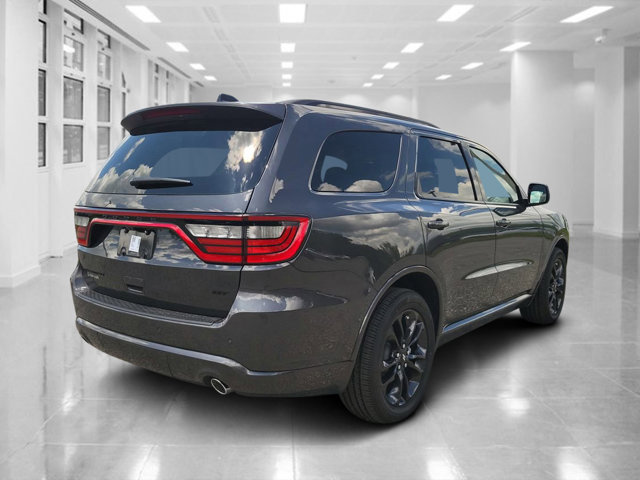 2026 Dodge Durango GT Image 3 of 34