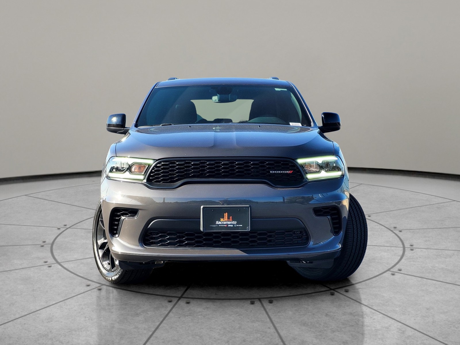 2026 Dodge Durango GT Image 2 of 27