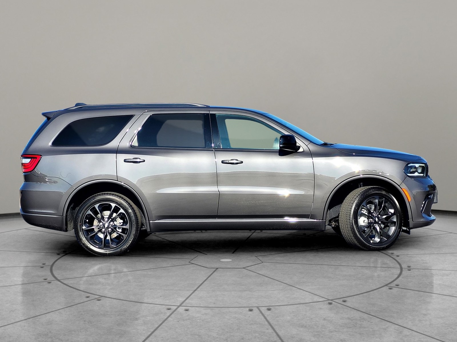 2026 Dodge Durango GT Image 4 of 27