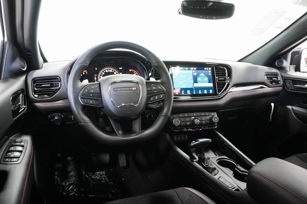 2026 Dodge Durango GT Plus HEMI V8 Image 16 of 30