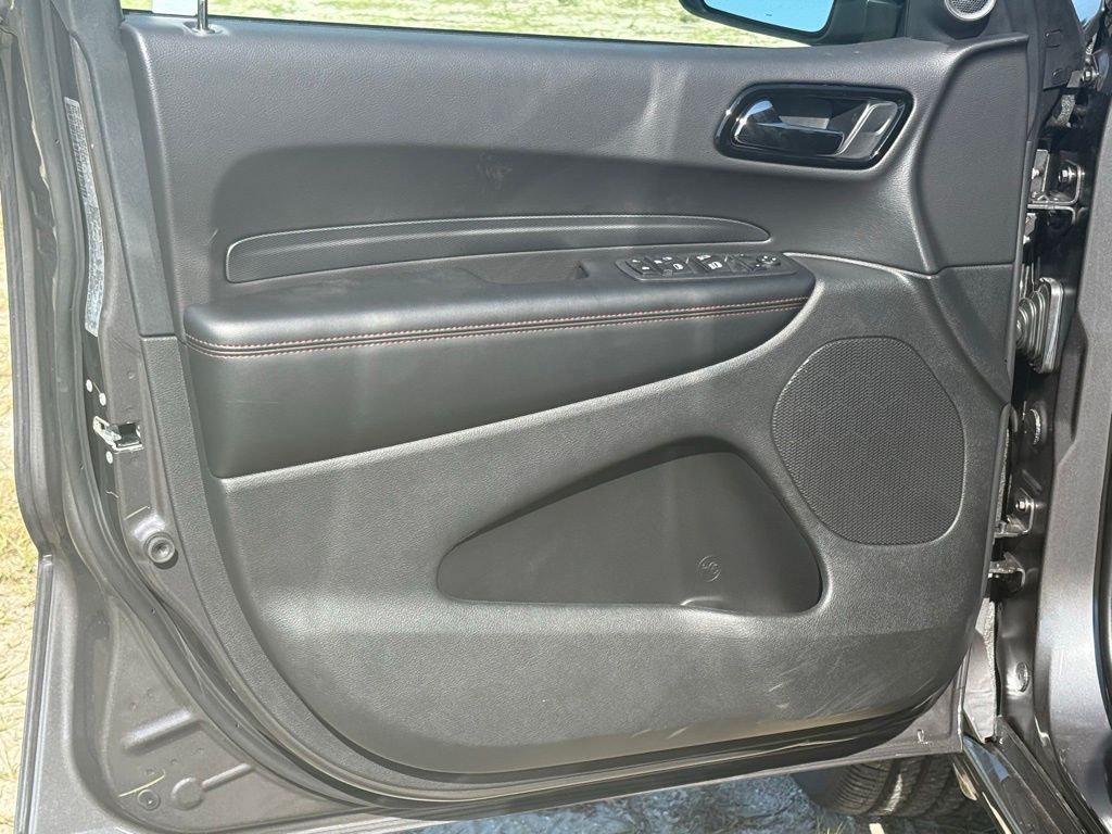 2026 Dodge Durango GT HEMI V8 Image 19 of 38