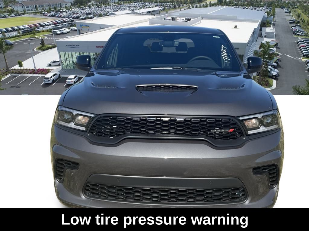 2026 Dodge Durango GT HEMI V8 Image 2 of 38