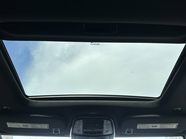 2026 Dodge Durango GT Plus HEMI V8 Image 17 of 27