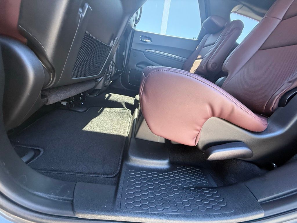 2026 Dodge Durango GT Premium HEMI V8 Image 17 of 41