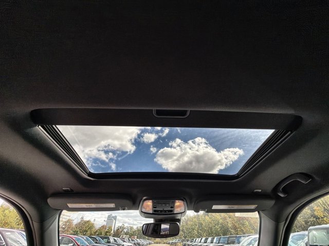 2026 Dodge Durango GT Plus Image 17 of 27