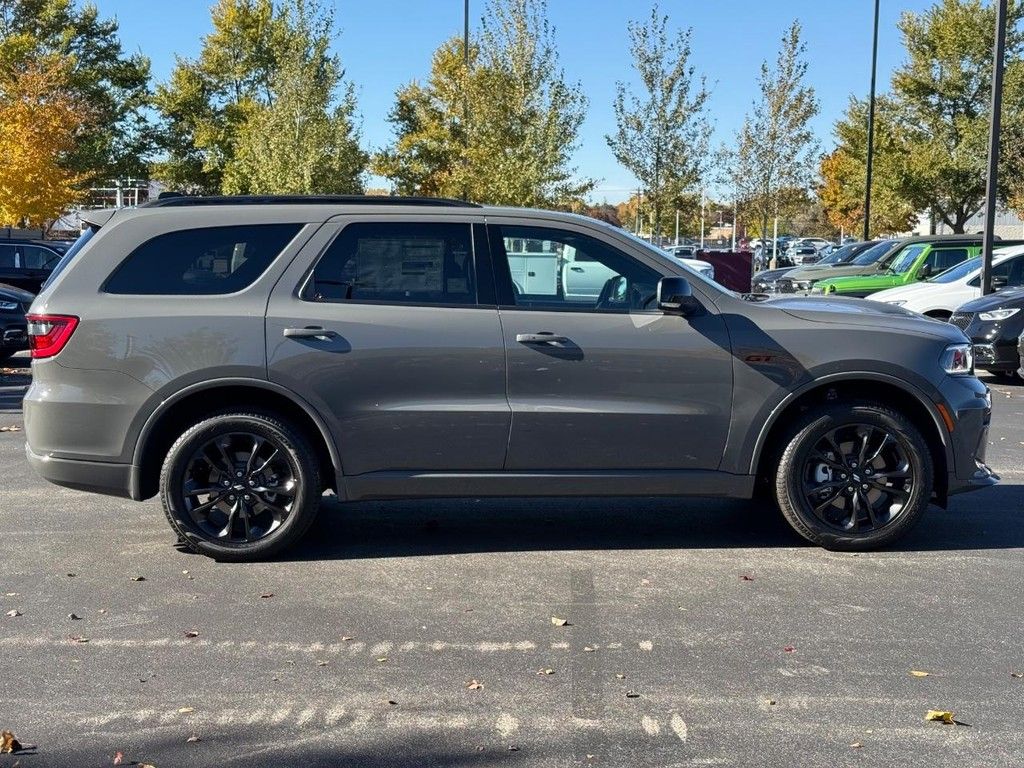 2026 Dodge Durango GT Plus Image 3 of 25