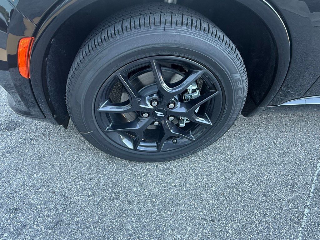 2026 Dodge Durango GT Plus HEMI V8 Image 10 of 38