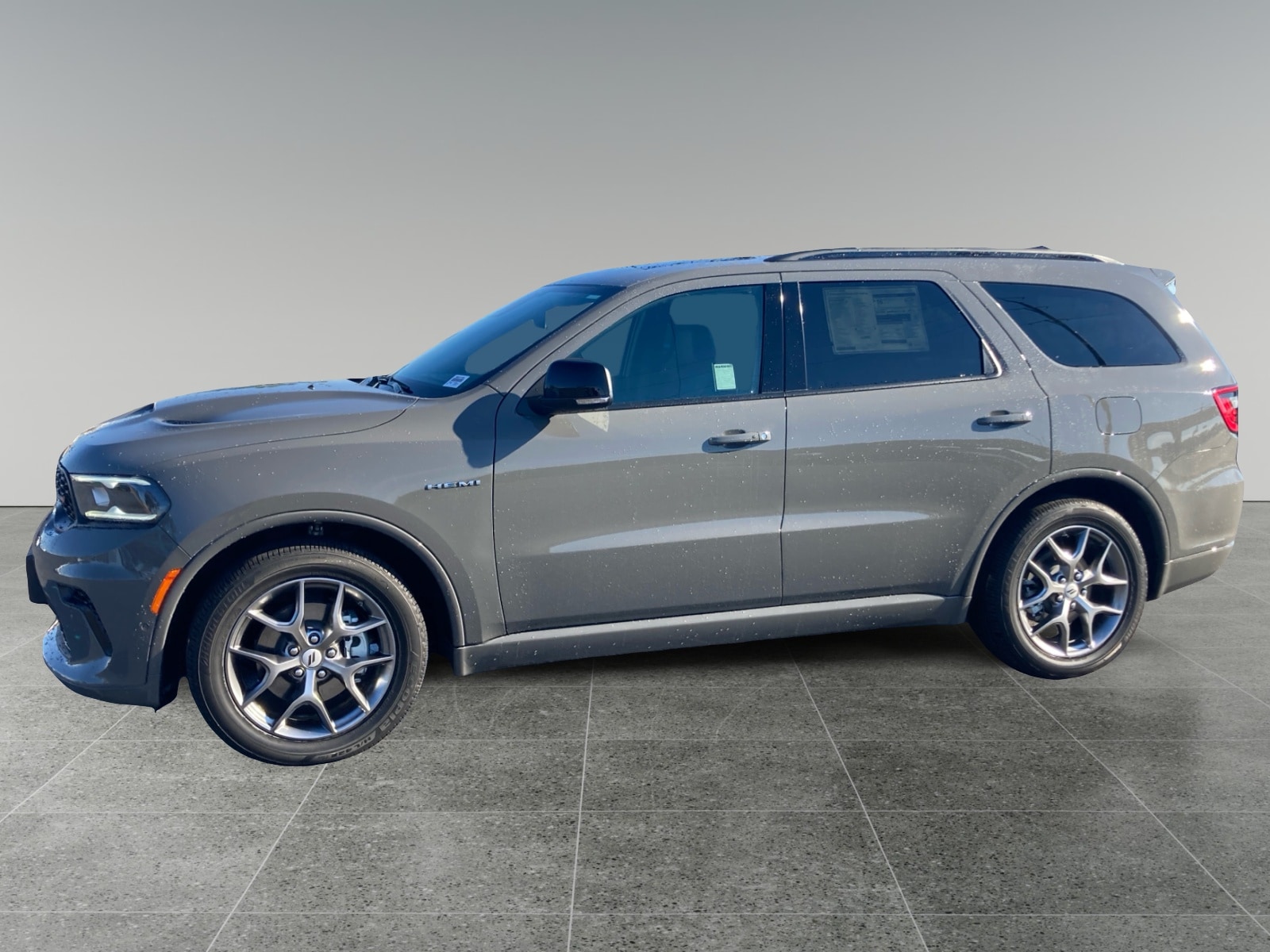 2026 Dodge Durango GT Plus HEMI V8 Image 2 of 15