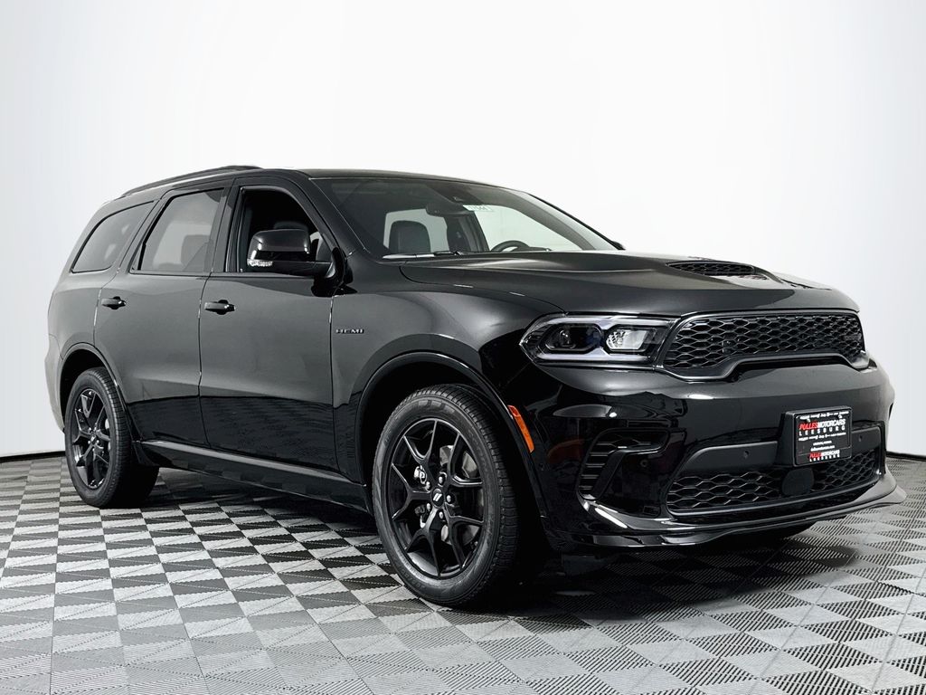2026 Dodge Durango GT Plus HEMI V8 Image 3 of 34