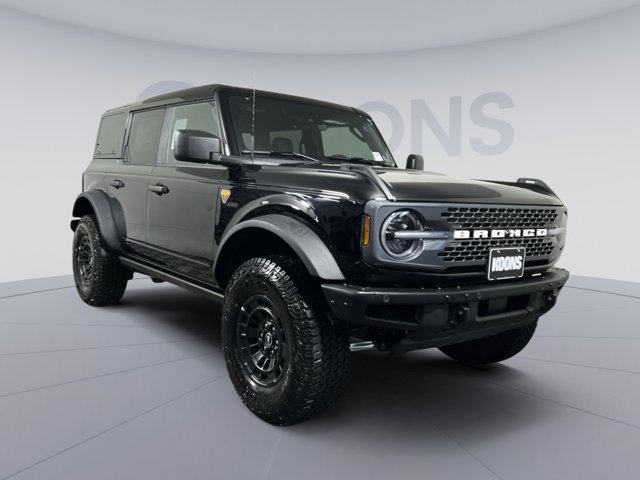 2026 Ford Bronco Badlands Image 3 of 24