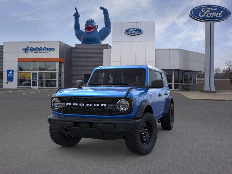 2026 Ford Bronco Big Bend Image 2 of 25