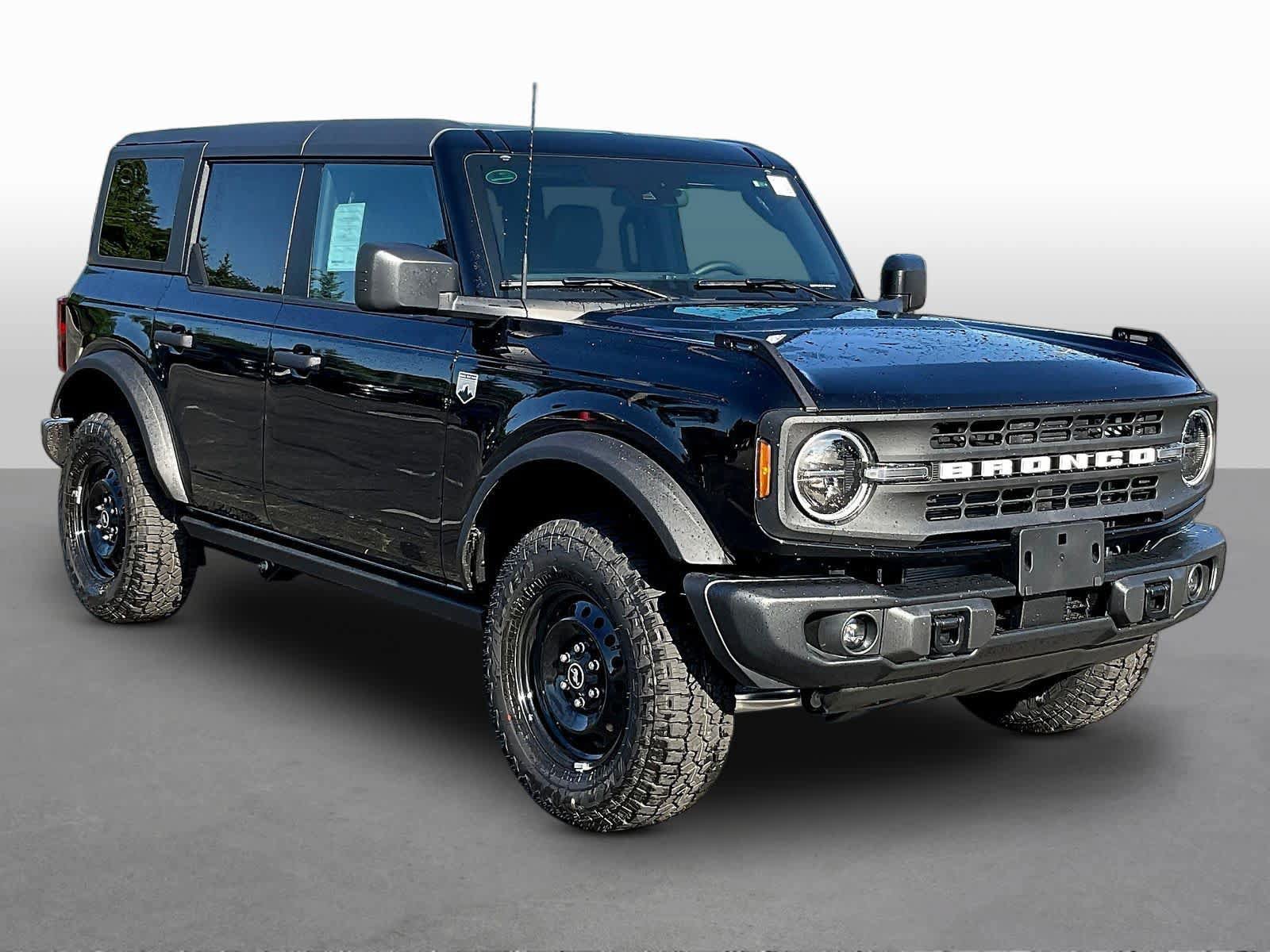 2026 Ford Bronco Big Bend Image 2 of 13
