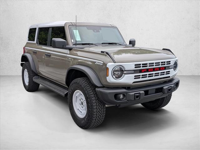 2026 Ford Bronco Heritage Edition Image 2 of 17