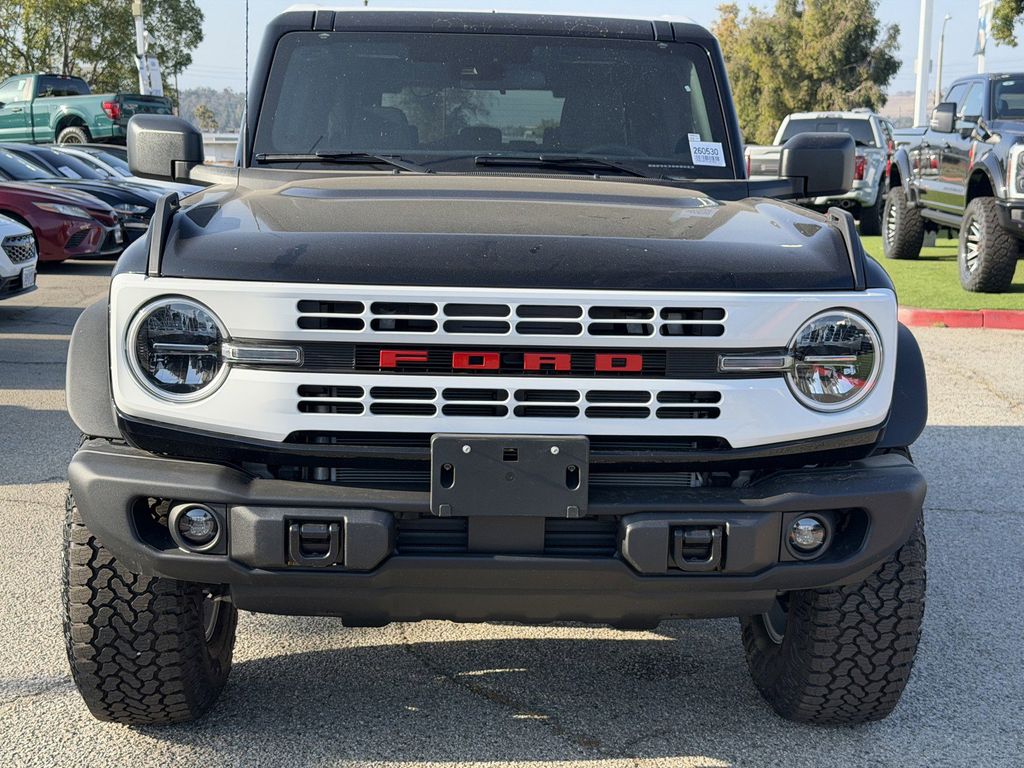 2026 Ford Bronco Heritage Edition Image 2 of 27