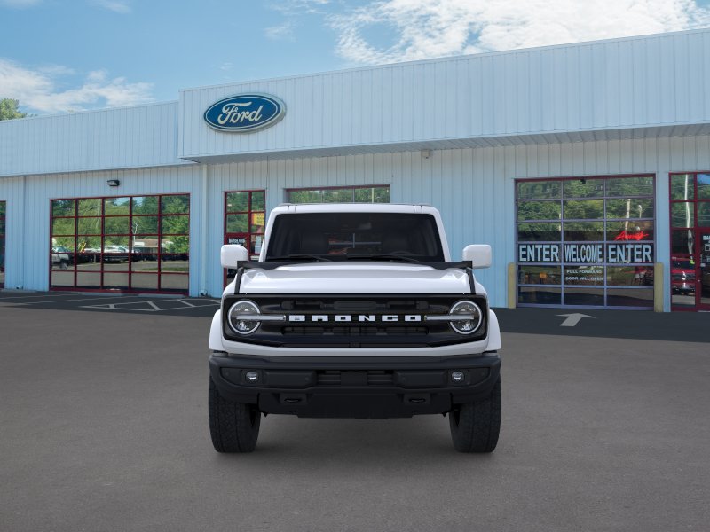 2026 Ford Bronco Outer Banks Image 3 of 25