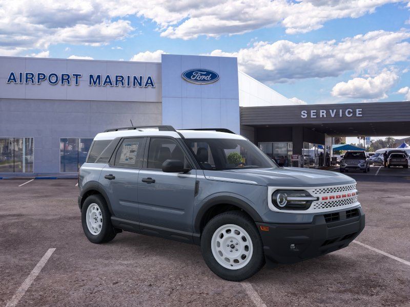 2026 Ford Bronco Sport Heritage Image 3 of 31