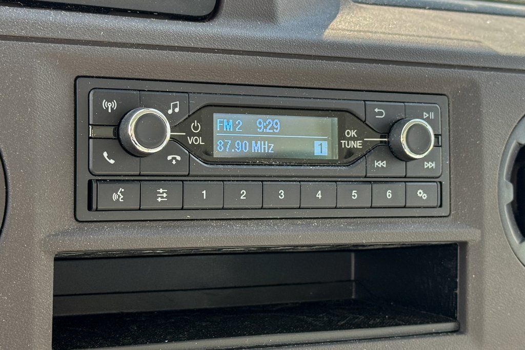 2026 Ford E-Series Base Image 16 of 31